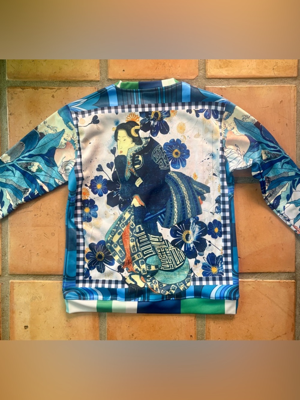 NWOT That Hoody Shop Floral Geisha Print Sweatshirt, Men’s Small
